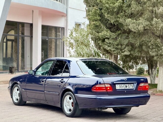 Mercedes E 220 2000, 391,077 km - 2.2 l - Sumqayıt