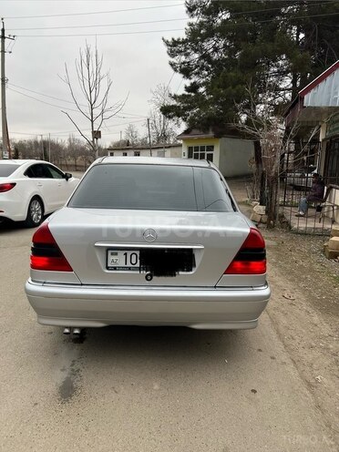 Mercedes C 220 1995, 460,615 km - 2.2 l - Ağcabədi