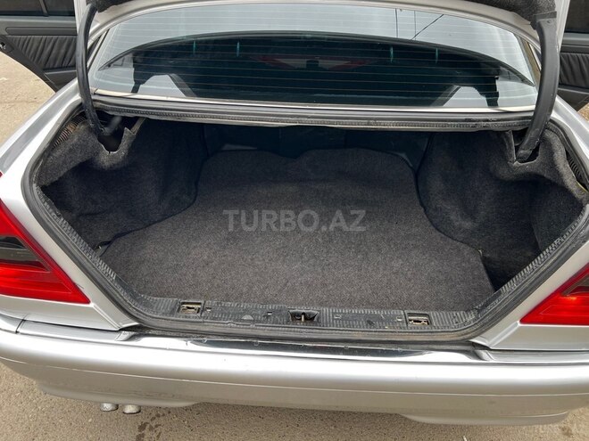 Mercedes C 220 1995, 460,615 km - 2.2 l - Ağcabədi