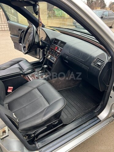 Mercedes C 220 1995, 460,615 km - 2.2 l - Ağcabədi