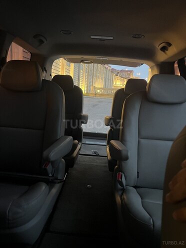 Kia Carnival-8