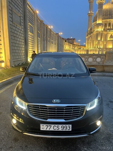 Kia Carnival-3