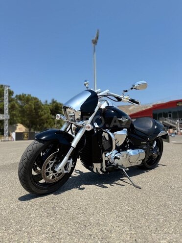 Suzuki Intruder M1800R-2