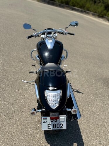 Suzuki Intruder M1800R-4