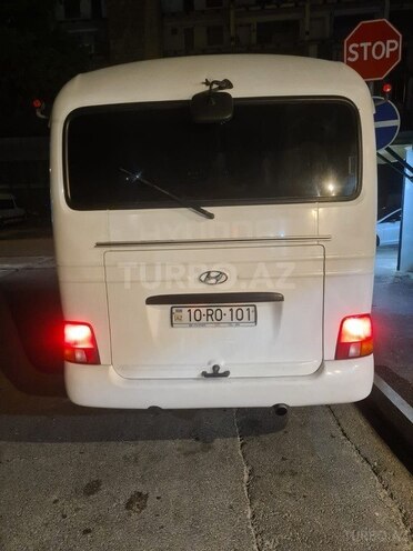 Hyundai County-12