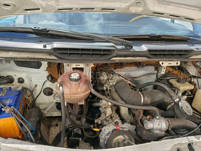 Ford Transit-3