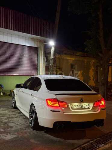 BMW 528 2013, 300,000 km - 2.0 l - Bakı