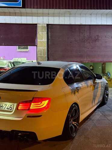 BMW 528 2013, 300,000 km - 2.0 l - Bakı