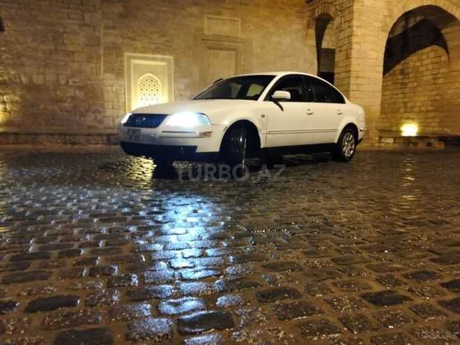 Volkswagen Passat 2003, 345,000 km - 1.8 л - Bakı