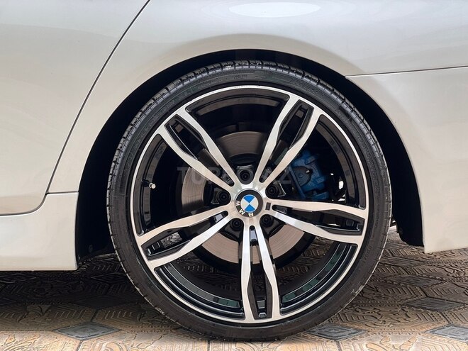 BMW 528 2015, 74,000 km - 2.0 l - Gəncə