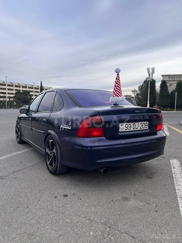 Opel Vectra 1999, 400,000 km - 1.6 l - Gəncə