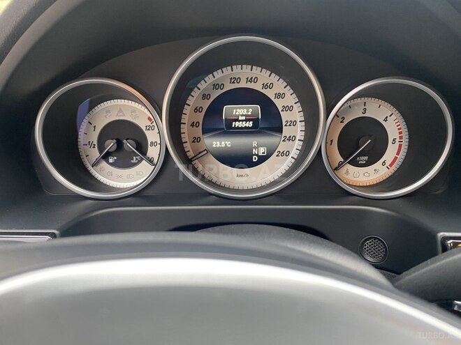 Mercedes E 250 2015, 199,566 km - 2.1 л - Bakı
