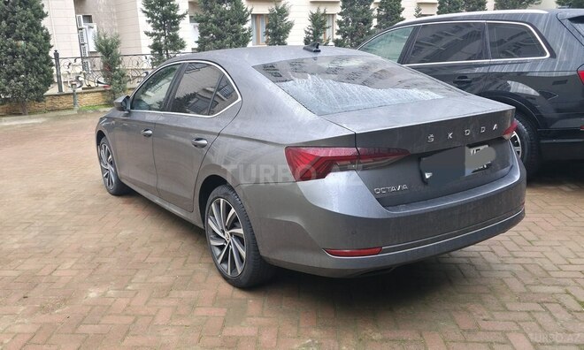 Skoda Octavia 2023, 40,000 km - 1.5 л - Bakı