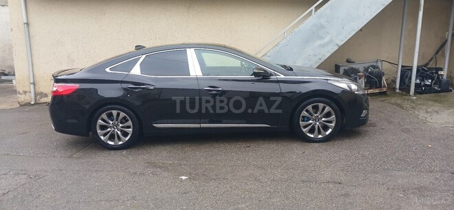 Hyundai Azera-6