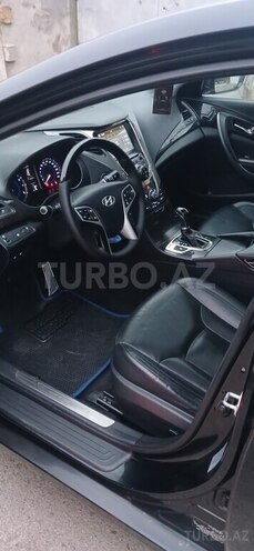 Hyundai Azera-14