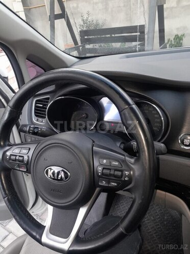 Kia Carnival 2016, 200,000 km - 2.2 l - Bakı