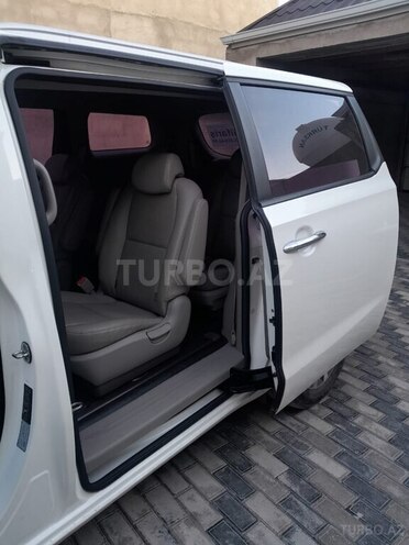 Kia Carnival 2016, 200,000 km - 2.2 l - Bakı