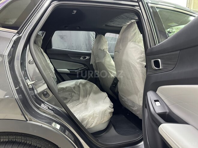 Changan Qiyuan Q05-5