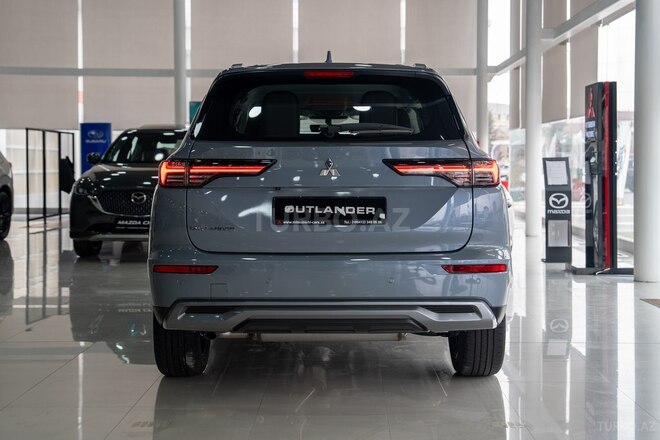 Mitsubishi Outlander 2026, 0 km - 2.5 l - Bakı