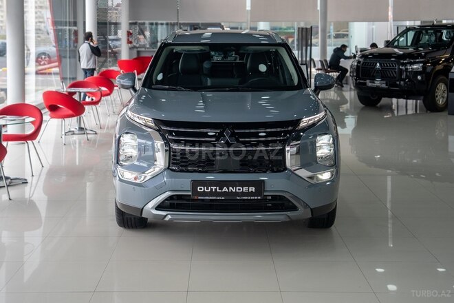 Mitsubishi Outlander 2026, 0 km - 2.5 l - Bakı