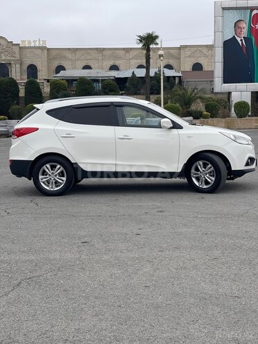 Hyundai ix35-5