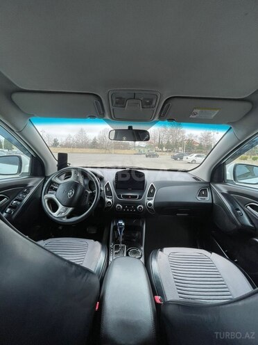 Hyundai ix35-11