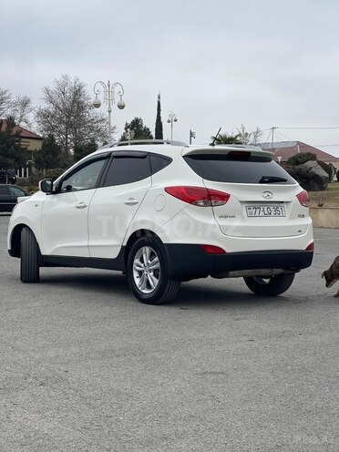 Hyundai ix35-8