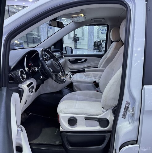 Mercedes V 250 2015, 111,200 km - 2.0 л - Bakı
