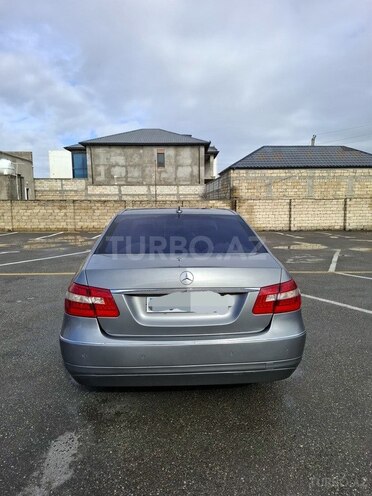 Mercedes E 220 2010, 358,000 km - 2.1 l - Bakı