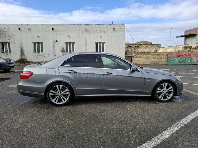Mercedes E 220 2010, 358,000 km - 2.1 l - Bakı