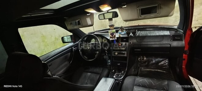 Mercedes C 200-13