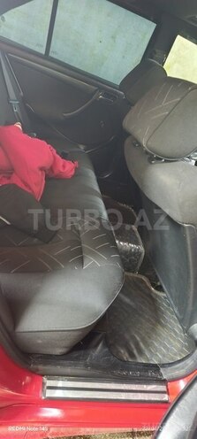 Mercedes C 200-11