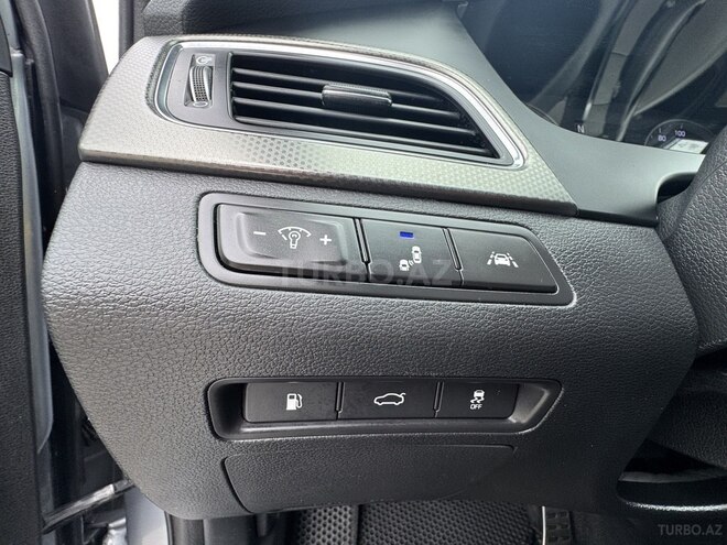 Hyundai Sonata 2016, 156,106 km - 2.0 l - Salyan