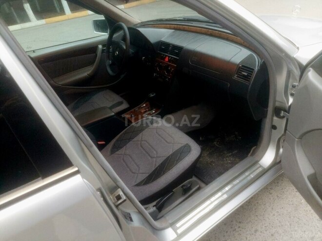 Mercedes C 240 1999, 384,523 km - 2.4 л - Sumqayıt