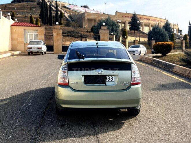 Toyota Prius 2007, 326,655 km - 1.5 л - Göygöl