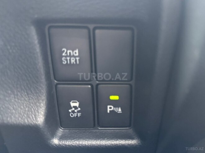 Toyota Land Cruiser Prado-20