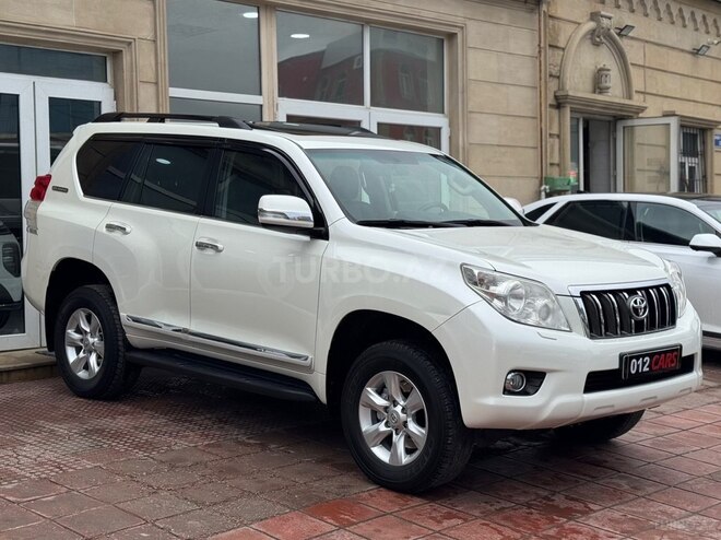 Toyota Land Cruiser Prado-8