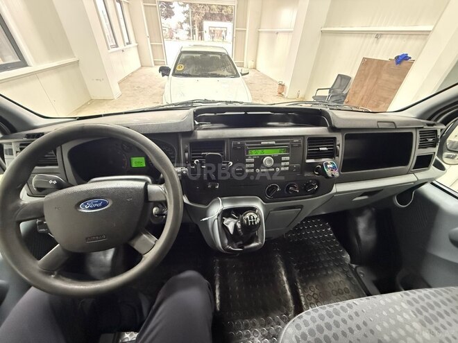Ford Transit 2007, 250,000 km - 2.4 л - Xudat