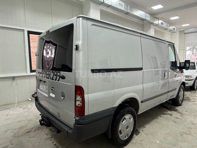 Ford Transit 2007, 250,000 km - 2.4 л - Xudat