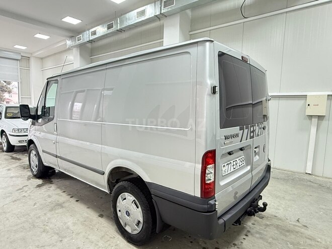 Ford Transit 2007, 250,000 km - 2.4 л - Xudat