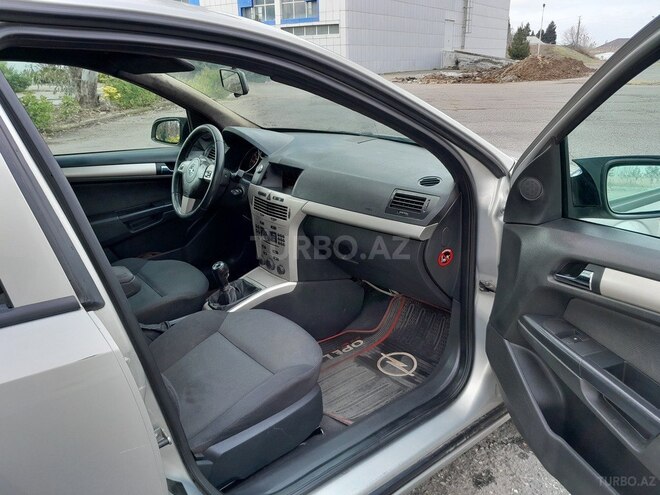 Opel Astra 2007, 390,000 km - 1.3 l - Saatlı