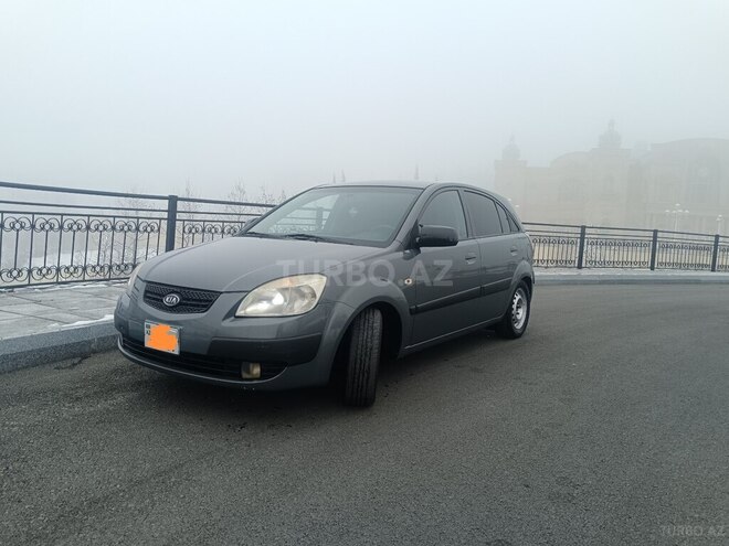 Kia Rio 2005, 404,000 km - 1.5 l - Qəbələ