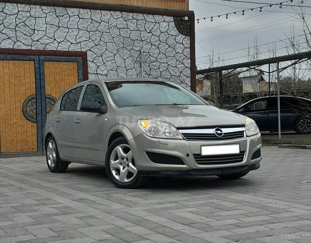 Opel Astra 2007, 390,000 km - 1.3 l - Saatlı