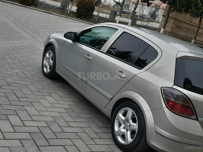 Opel Astra 2007, 390,000 km - 1.3 l - Saatlı