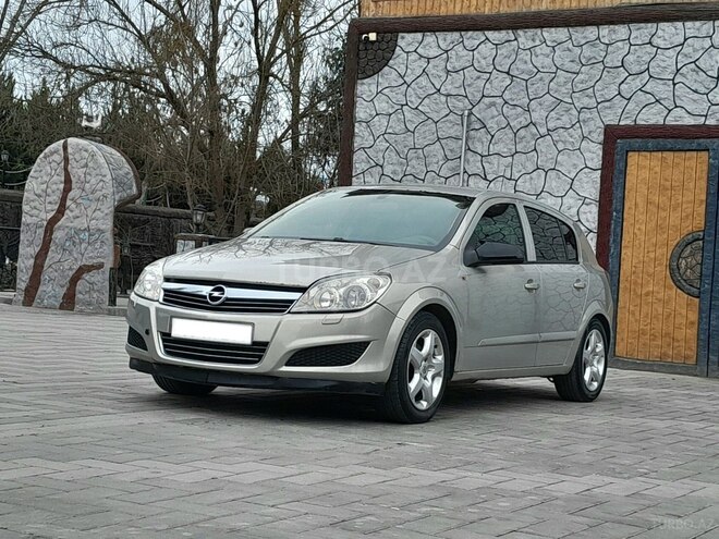 Opel Astra 2007, 390,000 km - 1.3 l - Saatlı