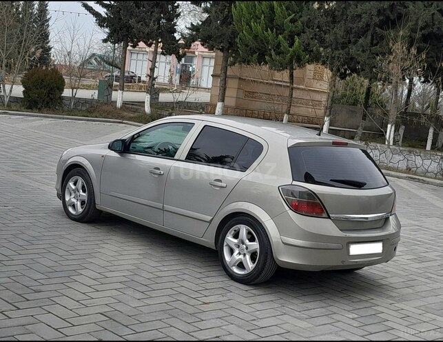 Opel Astra 2007, 390,000 km - 1.3 l - Saatlı