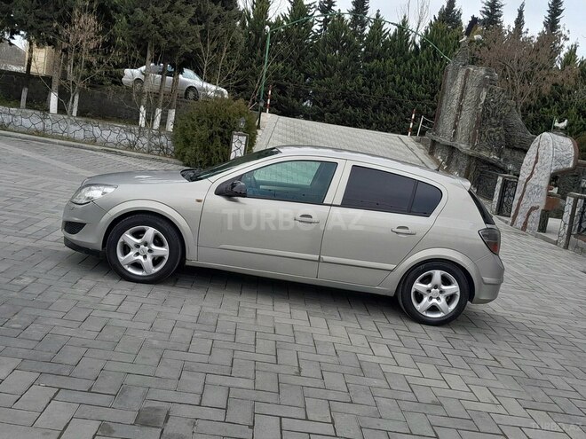 Opel Astra 2007, 390,000 km - 1.3 l - Saatlı