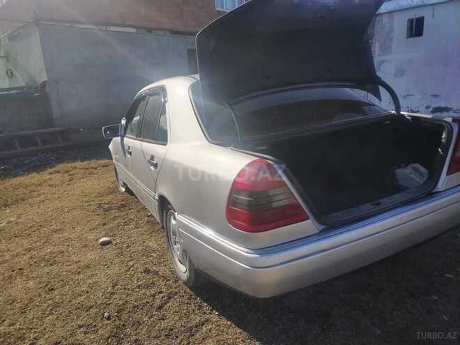 Mercedes C 200 1997, 330,000 km - 2.0 l - Kürdəmir