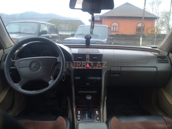 Mercedes C 220 1996, 367,301 km - 2.2 l - Bakı