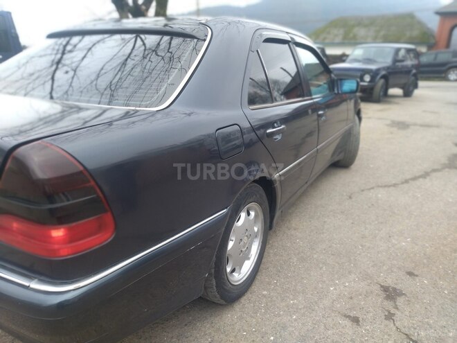 Mercedes C 220 1996, 367,301 km - 2.2 l - Bakı